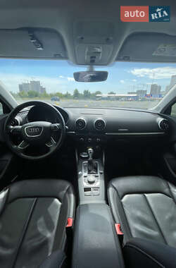 Седан Audi A3 2016 в 