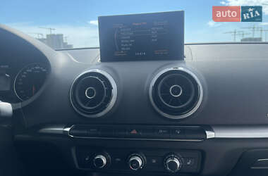 Седан Audi A3 2016 в 