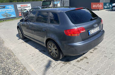 Хэтчбек Audi A3 2006 в 