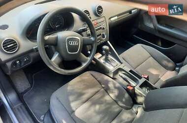 Хэтчбек Audi A3 2006 в 