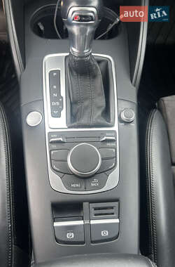 Хэтчбек Audi A3 2016 в 
