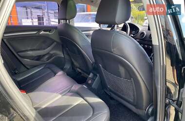 Седан Audi A3 2015 в 