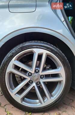 Седан Audi A3 2018 в 
