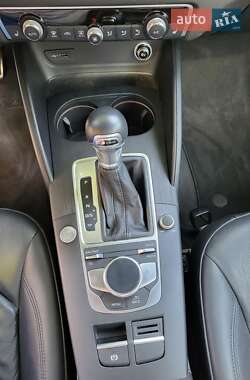 Седан Audi A3 2018 в 