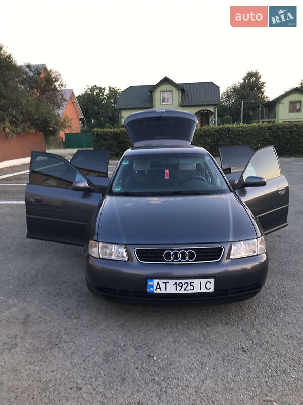 Хэтчбек Audi A3 2000 в Богородчанах