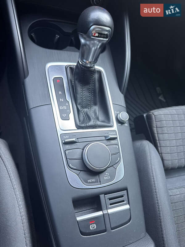 Седан Audi A3 2013 в Каменском
