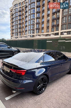 Седан Audi A3 2020 в 