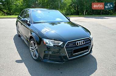 Седан Audi A3 2017 в 