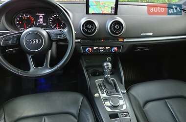 Седан Audi A3 2017 в 