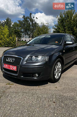 Хэтчбек Audi A3 2007 в 