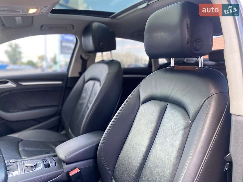 Седан Audi A3 2014 в Киеве