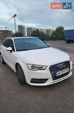 Хэтчбек Audi A3 2016 в Киеве