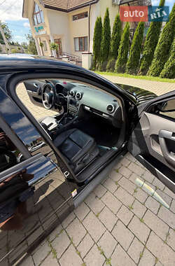 Хэтчбек Audi A3 2009 в 