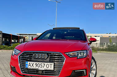Хетчбек Audi A3 2016 в Харкові