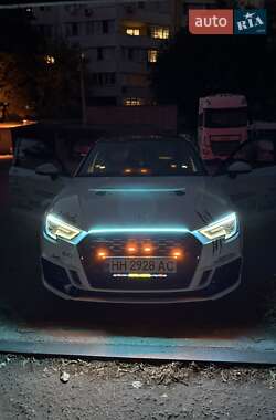 Седан Audi A3 2015 в 