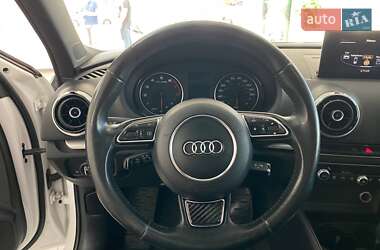 Седан Audi A3 2015 в 