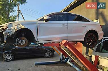 Седан Audi A3 2018 в Львове