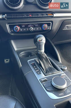 Седан Audi A3 2015 в Виннице