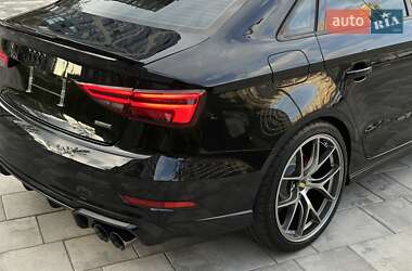 Седан Audi A3 2018 в 