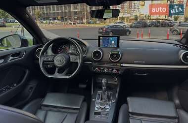 Седан Audi A3 2018 в 