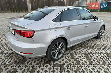 Седан Audi A3 2014 в 