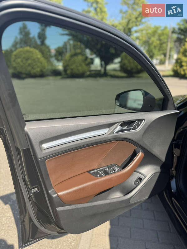 Седан Audi A3 2014 в Виноградове