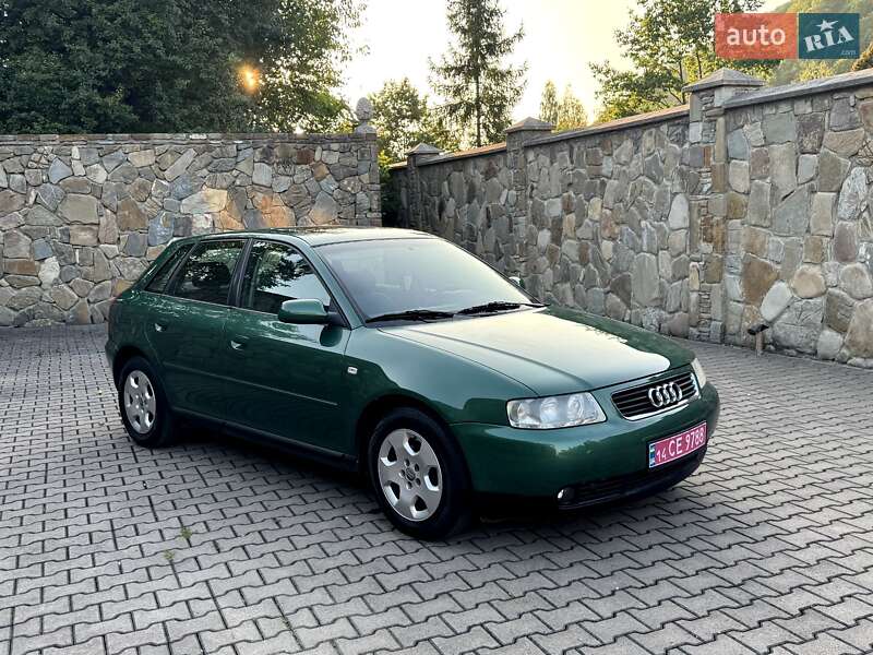 Хетчбек Audi A3 2001 в Надвірній