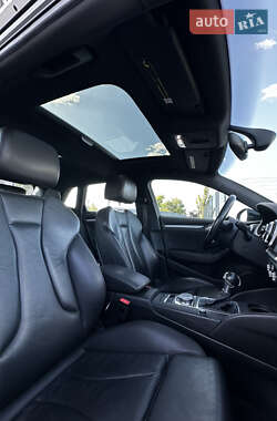 Хэтчбек Audi A3 2015 в 
