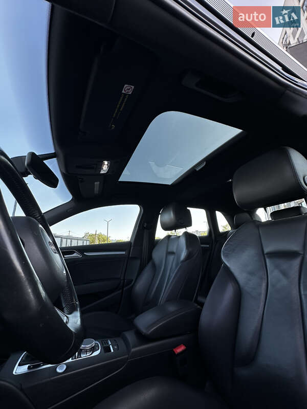 Хетчбек Audi A3 2015 в Кропивницькому