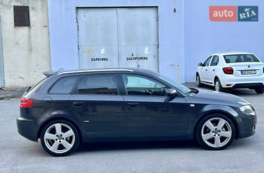 Хэтчбек Audi A3 2007 в 