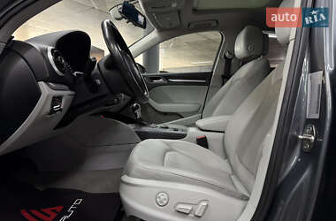 Седан Audi A3 2016 в 
