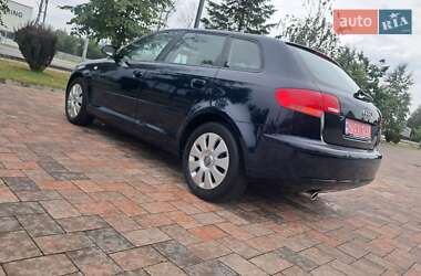 Хэтчбек Audi A3 2005 в 
