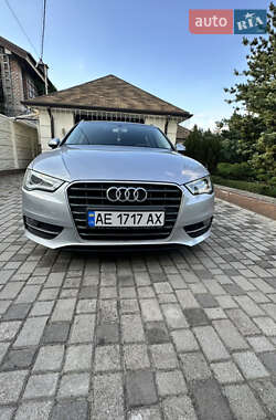Хэтчбек Audi A3 2016 в Днепре