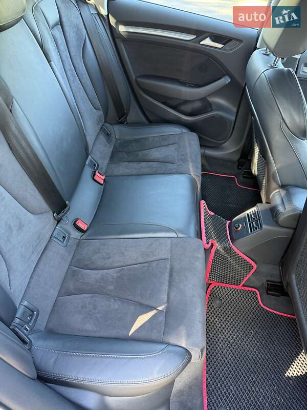 Хетчбек Audi A3 2015 в Черкасах