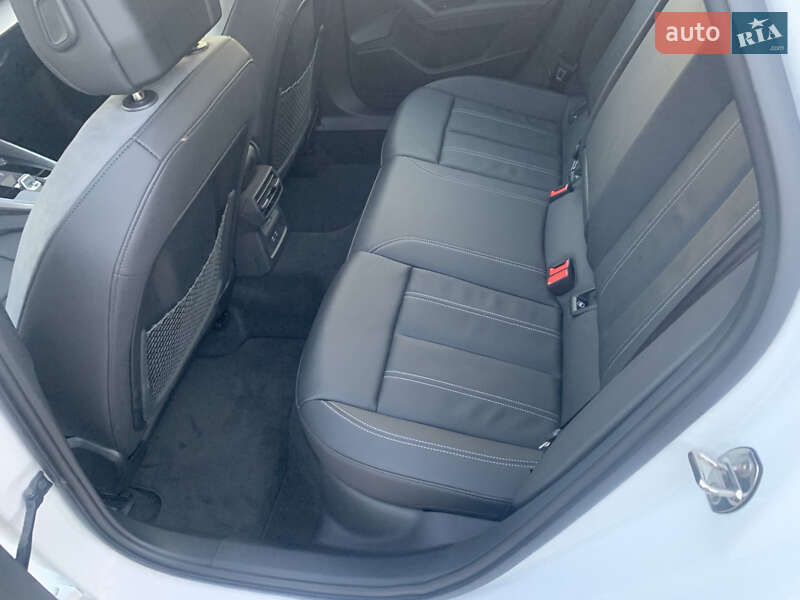 Седан Audi A3 2023 в Ровно