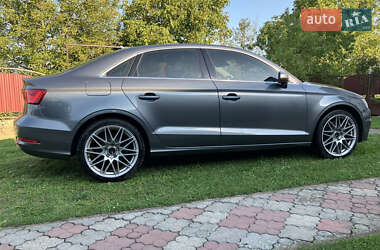 Седан Audi A3 2014 в Стрые