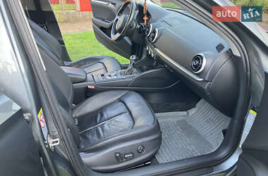 Седан Audi A3 2014 в Стрые