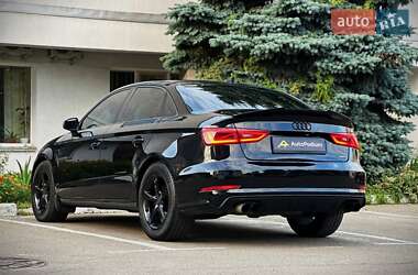 Седан Audi A3 2014 в 