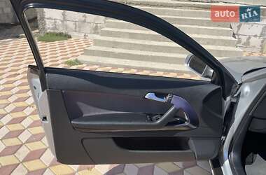 Хэтчбек Audi A3 2004 в 
