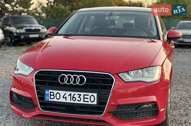 Седан Audi A3 2016 в 