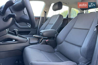 Хэтчбек Audi A3 2005 в 