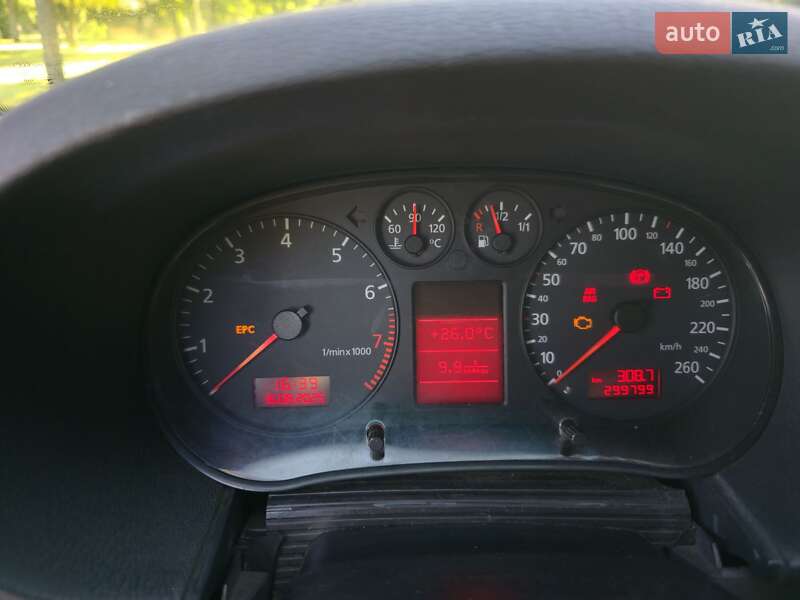 Хэтчбек Audi A3 1999 в Вышгороде