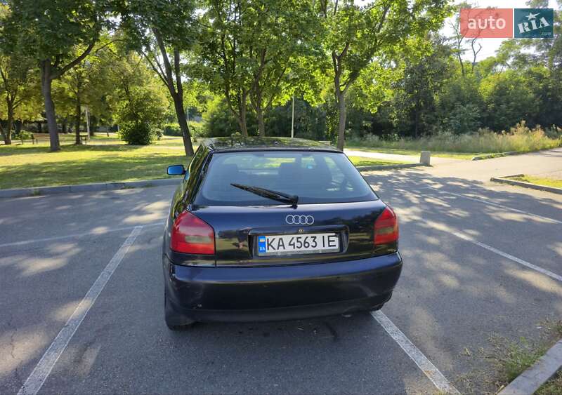 Хэтчбек Audi A3 1999 в Вышгороде