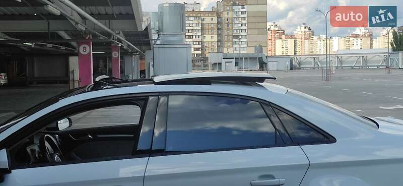 Седан Audi A3 2016 в Киеве