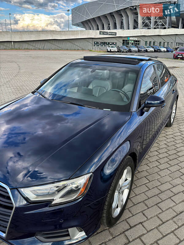 Седан Audi A3 2017 в Львові