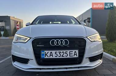 Седан Audi A3 2015 в Києві