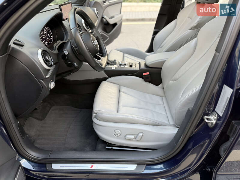 Седан Audi A3 2018 в Киеве фото 43 Седан Audi A3 2018 в Киеве