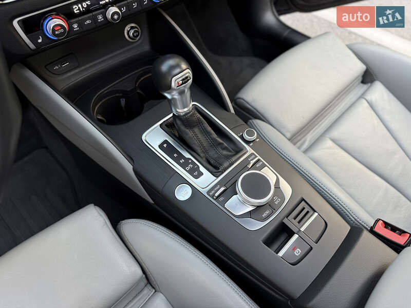 Седан Audi A3 2018 в Киеве фото 52 Седан Audi A3 2018 в Киеве