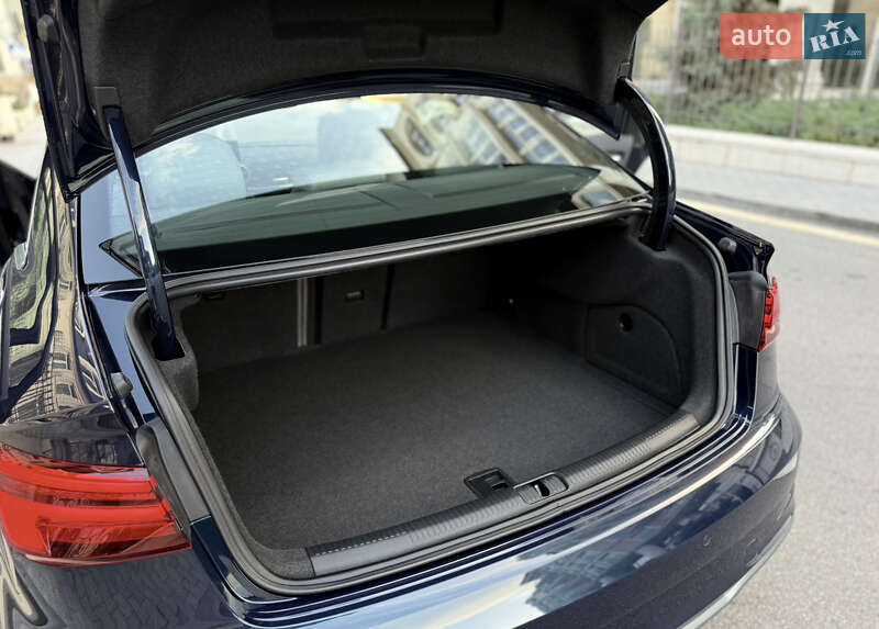 Седан Audi A3 2018 в Киеве фото 71 Седан Audi A3 2018 в Киеве