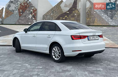 Седан Audi A3 2015 в 